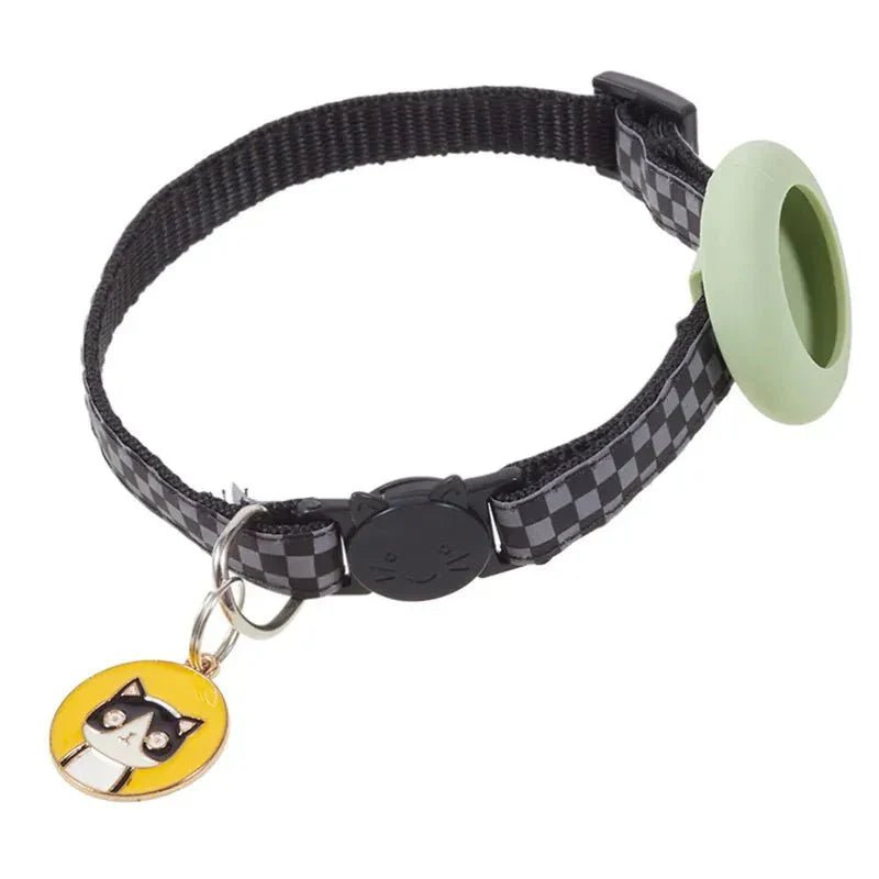 AirTag Dog Collar 2026: Soft Reflective Nylon Collar With a Built-In Pendant Holder for Safe Night Walks - Gorilla Cases