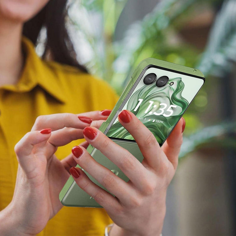 Motorola Moto Razr+ Plus 2024 5G Clear Slim Shockproof Hard PC Phone Case