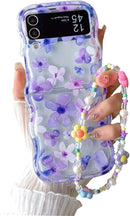 Samsung Galaxy Z Flip 5 Checker and Flower Print, Cute Woman Case